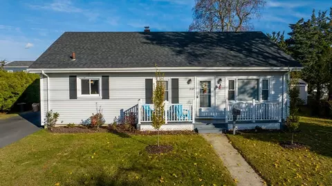 212 Lafayette St, New Bedford, MA 02745
