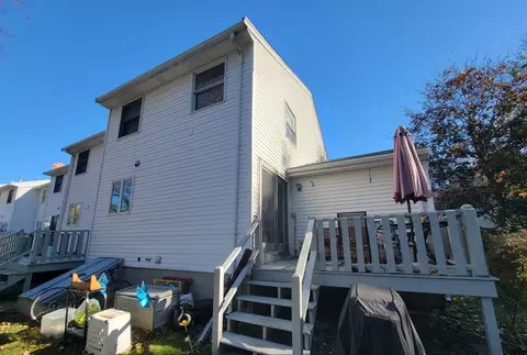 1 Eagan Pl #1, Peabody, MA 01960 photo 2