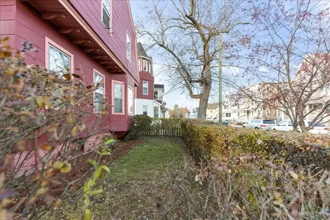 54 Dawes St, Springfield, MA 01109 photo 40