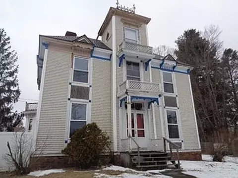 62 Church St, Ware, MA 01082 photo 6