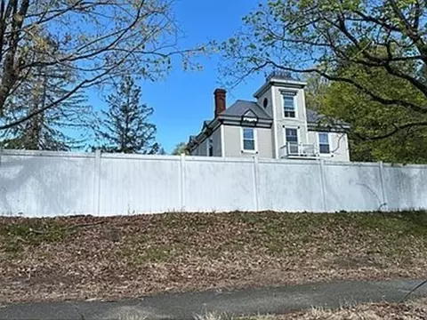 62 Church St, Ware, MA 01082 photo 4