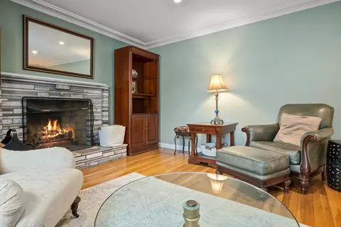 8 Eisenhower Ave, Beverly, MA 01915 photo 10