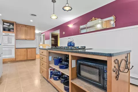 8 Eisenhower Ave, Beverly, MA 01915 photo 15