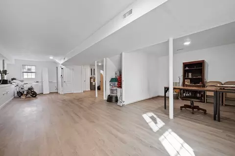 300 Massasoit Rd, Worcester, MA 01604 photo 32