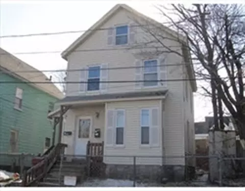56 Nottingham St, Lowell, MA 01851