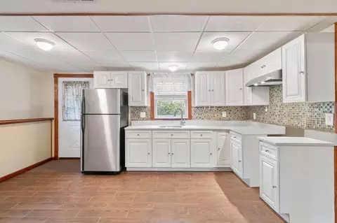 11 Dundee St, Fall River, MA 02721 photo 23