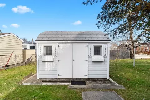 11 Dundee St, Fall River, MA 02721 photo 34