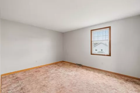 11 Dundee St, Fall River, MA 02721 photo 11