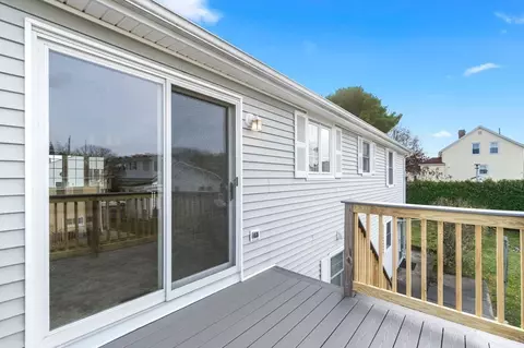 11 Dundee St, Fall River, MA 02721 photo 30