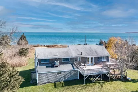 51 Association Rd, Fairhaven, MA 02719