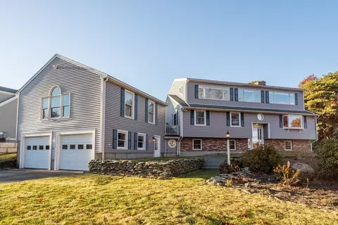 60 Siasconset Dr, Sagamore Beach, MA 02562