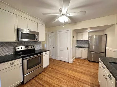 132 Maple Rd, Longmeadow, MA 01106 photo 4