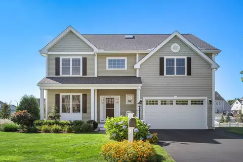 20 Watson Ln, Woburn, MA 01801