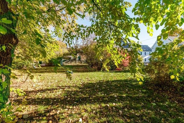 35 Richardson St, Somerville, MA 02145