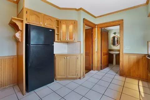 6 Carlos St, Springfield, MA 01104 photo 19