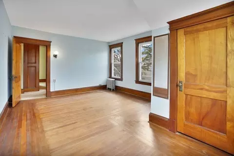 6 Carlos St, Springfield, MA 01104 photo 22