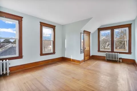 6 Carlos St, Springfield, MA 01104 photo 21