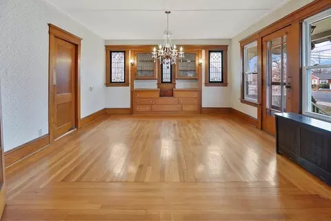 6 Carlos St, Springfield, MA 01104 photo 11