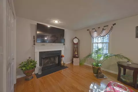 5 Old Mill Ln, Reading, MA 01867 photo 11