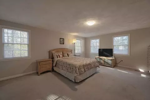 5 Old Mill Ln, Reading, MA 01867 photo 12