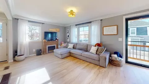 68 Beverly, North Andover, MA 01845