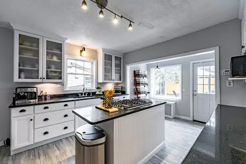 259 Trafton Rd, Springfield, MA 01108 photo 5