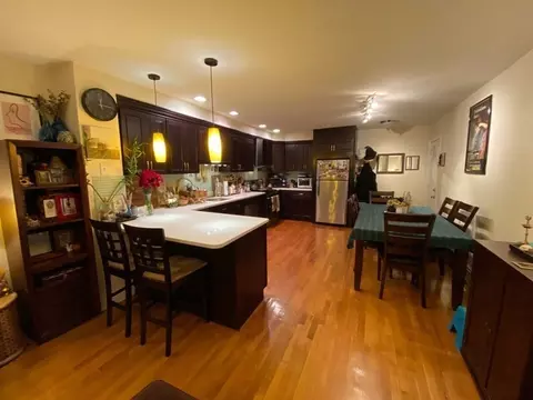 119 Willow #1, Cambridge, MA 02141