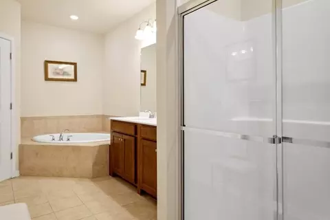 10 Abigail Way #2008, Reading, MA 01867 photo 26