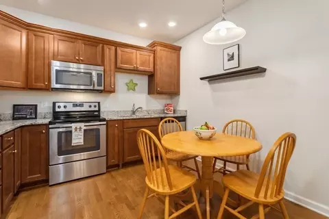 10 Abigail Way #2008, Reading, MA 01867 photo 11