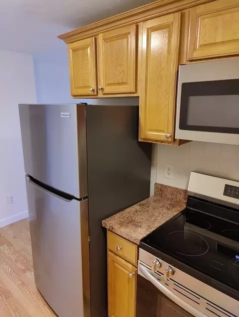 21 Staples Ave #35, Everett, MA 02149 photo 7