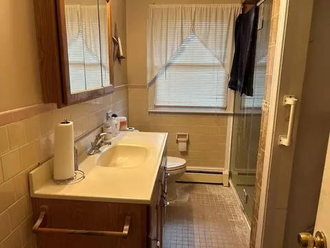 7 Rivet St, Acushnet, MA 02743 photo 8