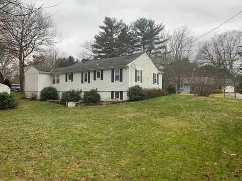 2 Accord Ln, Hingham, MA 02043 photo 2