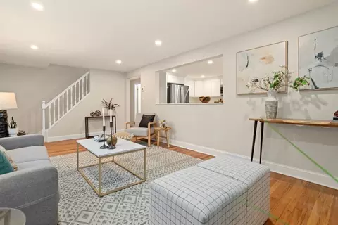 4 Sylvan St, Saugus, MA 01906 photo 9