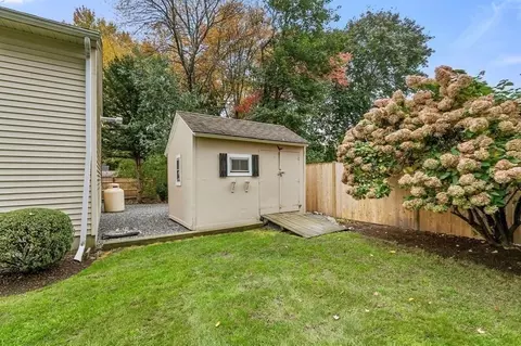 26 Doris Rd, Framingham, MA 01701 photo 30