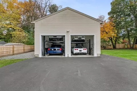 26 Doris Rd, Framingham, MA 01701 photo 18