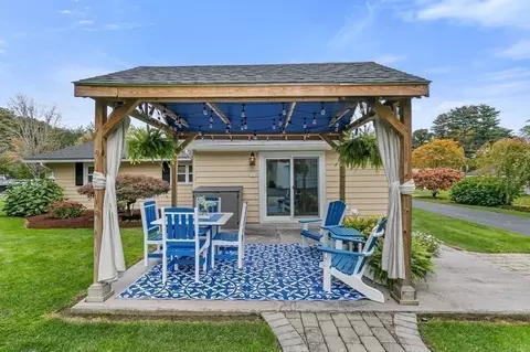 26 Doris Rd, Framingham, MA 01701 photo 24