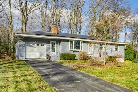 20 Nancy Dr, Rutland, MA 01543