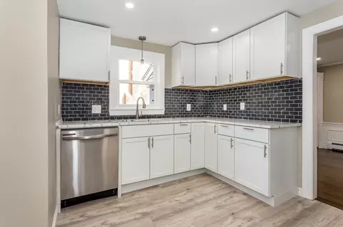 9 Robken Rd, Boston, MA 02131 photo 3