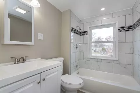 9 Robken Rd, Boston, MA 02131 photo 13