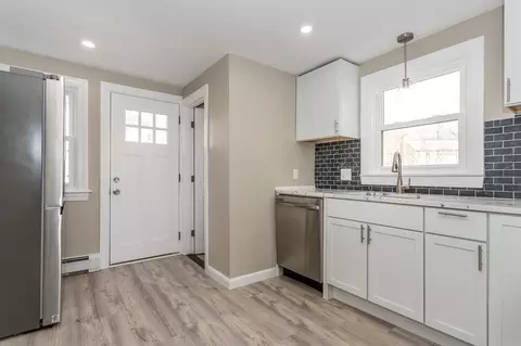 9 Robken Rd, Boston, MA 02131 photo 6
