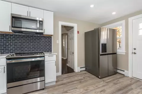 9 Robken Rd, Boston, MA 02131 photo 5
