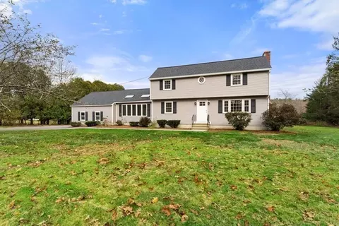 1069 Main St, Dunstable, MA 01827