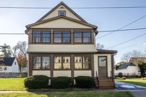 21-23 Luther St, Chicopee, MA 01013