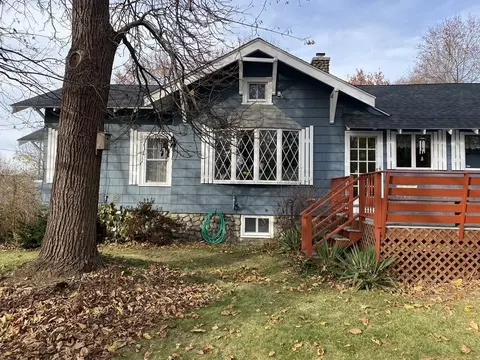 35 Adella St, Auburn, MA 01501