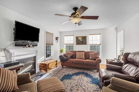 79 River Rd, Pepperell, MA 01463 photo 4