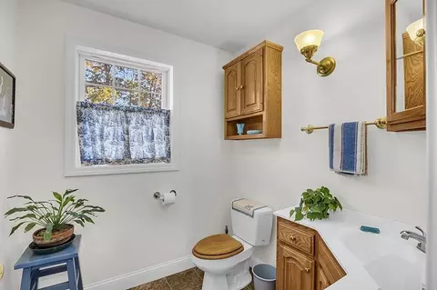 79 River Rd, Pepperell, MA 01463 photo 10