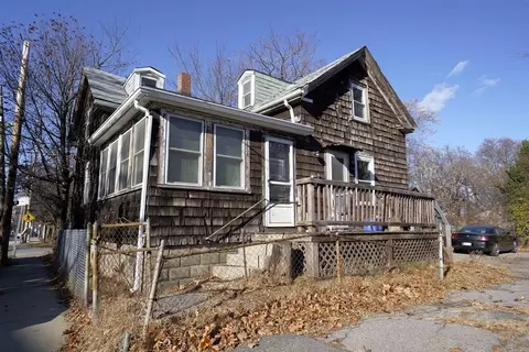 315 Rindge Ave, Cambridge, MA 02140
