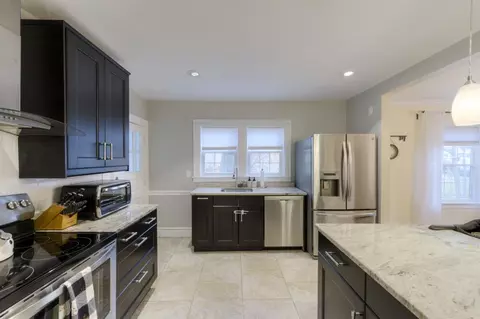 6 S Flagg St, Worcester, MA 01602 photo 8