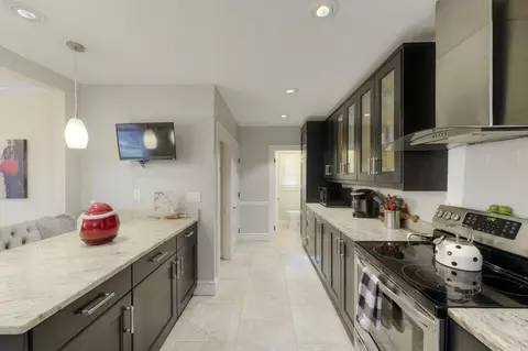 6 S Flagg St, Worcester, MA 01602 photo 10