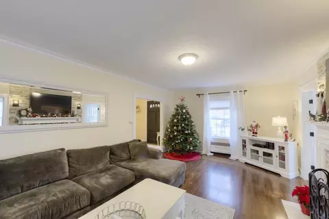 6 S Flagg St, Worcester, MA 01602 photo 16
